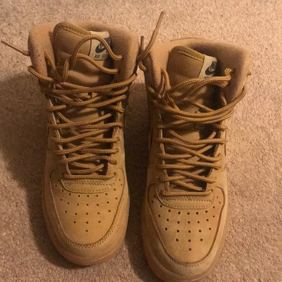 AF1 s - Picture 3 of 4